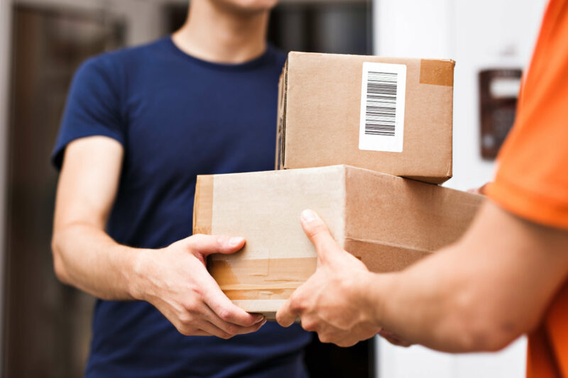 7 Ways to Improve Your Delivery Strategy and Retain Customers